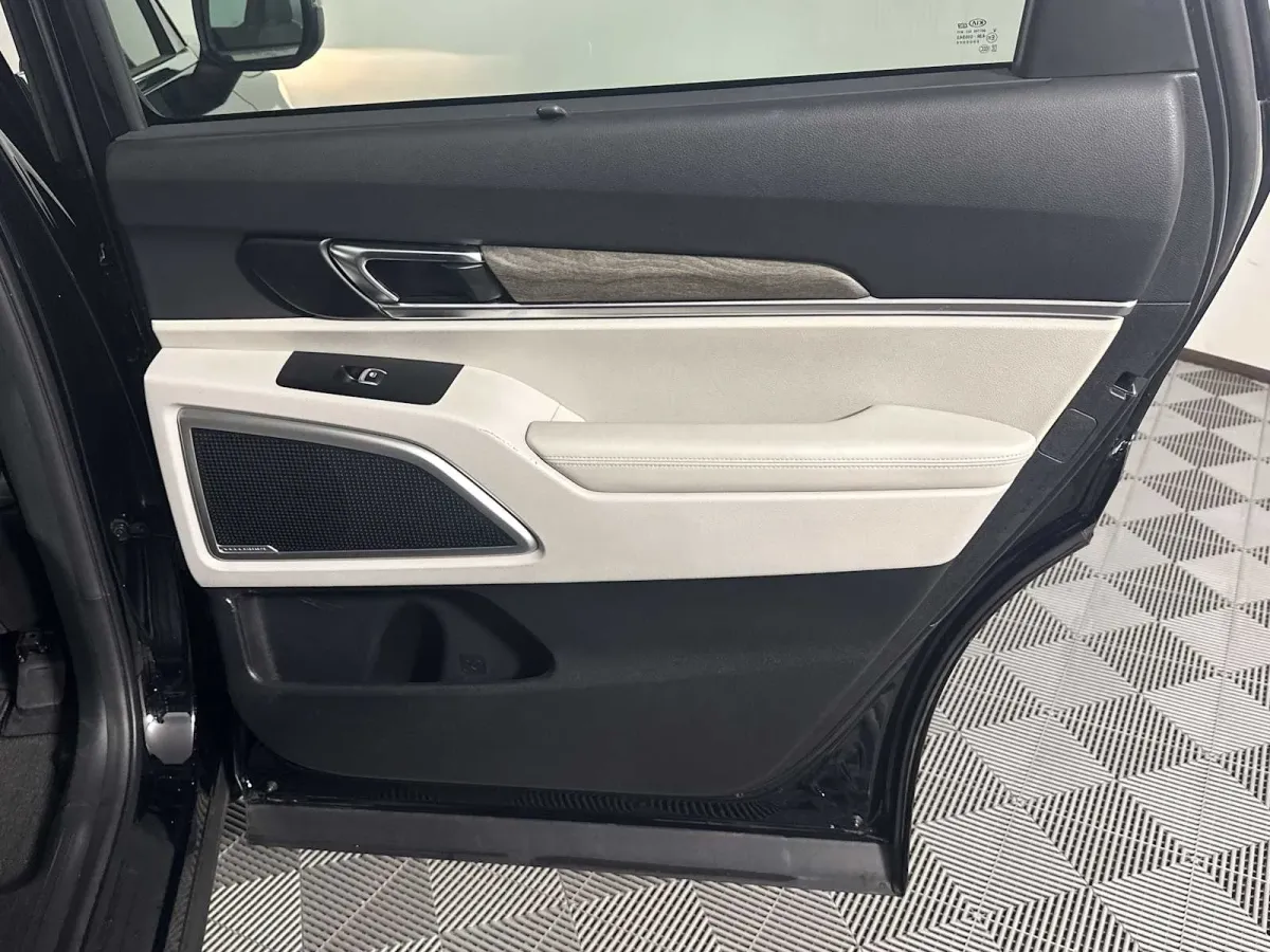 2020 Kia Telluride EX thumbnail 20
