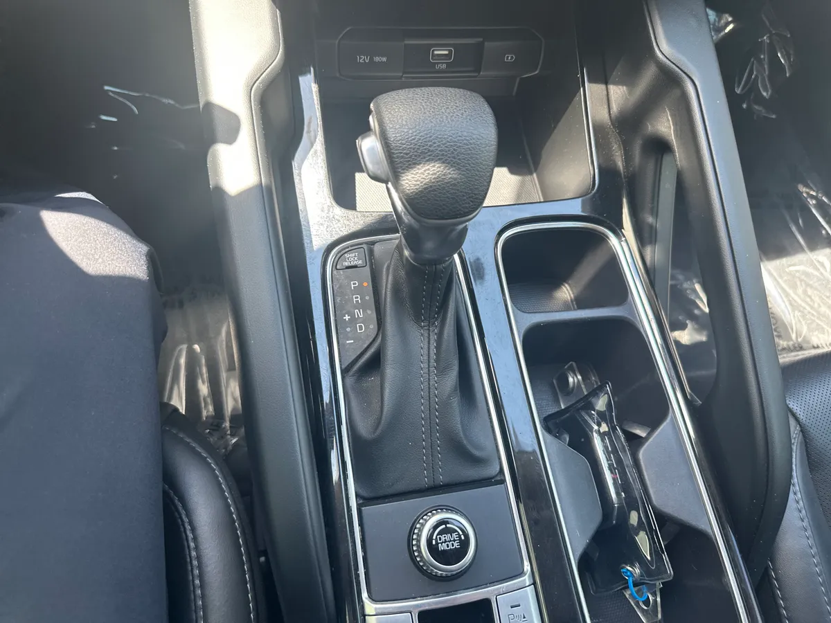 2020 Kia Telluride LX thumbnail 27