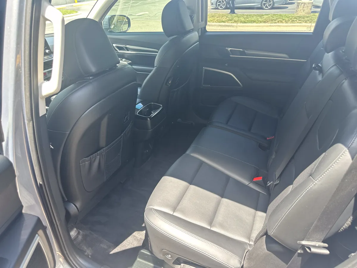 2020 Kia Telluride LX thumbnail 29