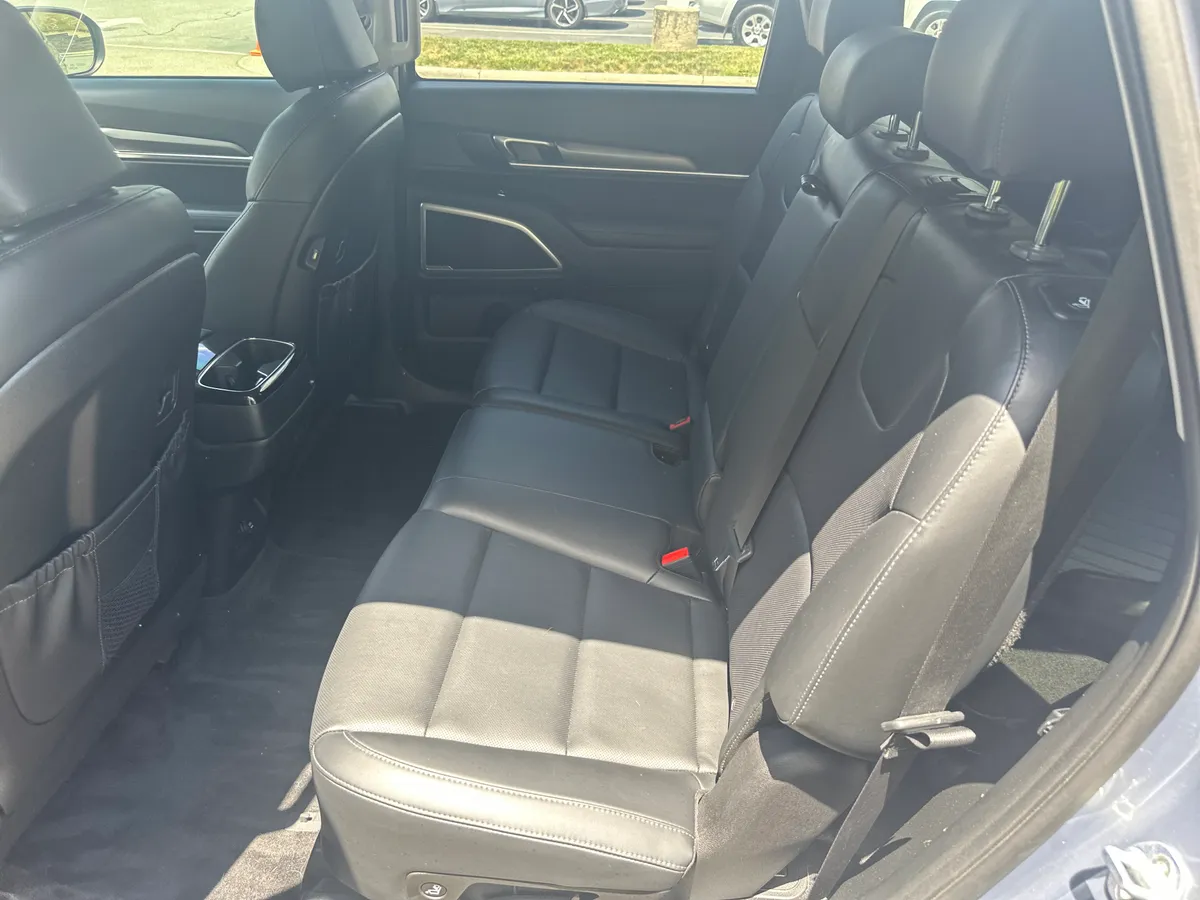 2020 Kia Telluride LX thumbnail 30