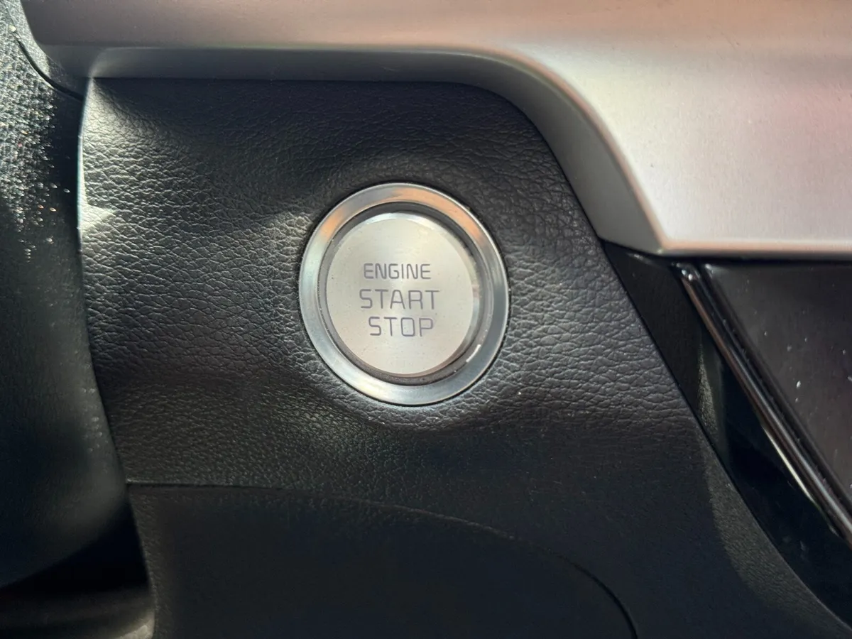 2020 Kia Telluride S thumbnail 22