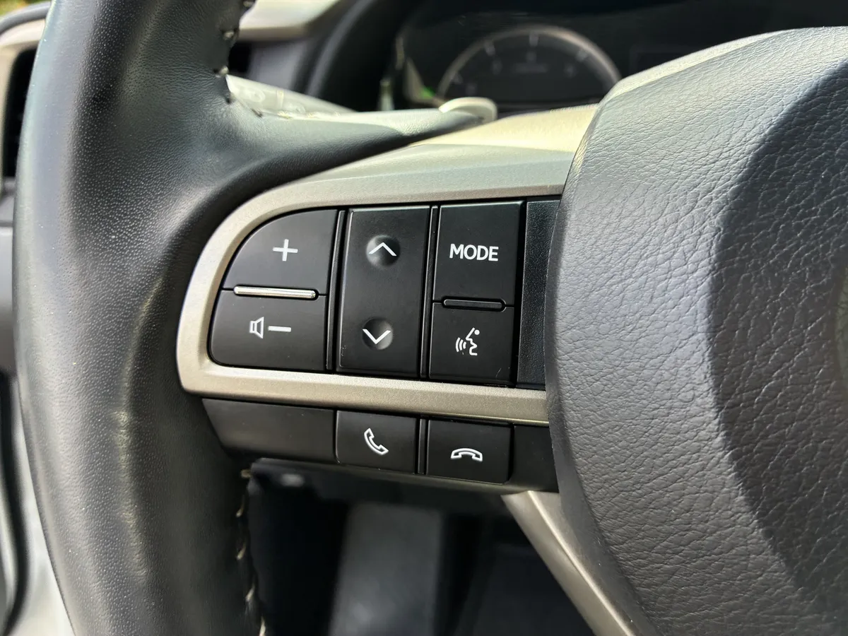 2020 Lexus RX RX 350 thumbnail 15
