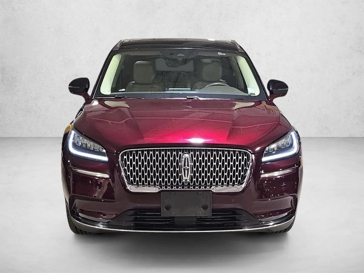 2020 Lincoln Corsair Reserve thumbnail 2