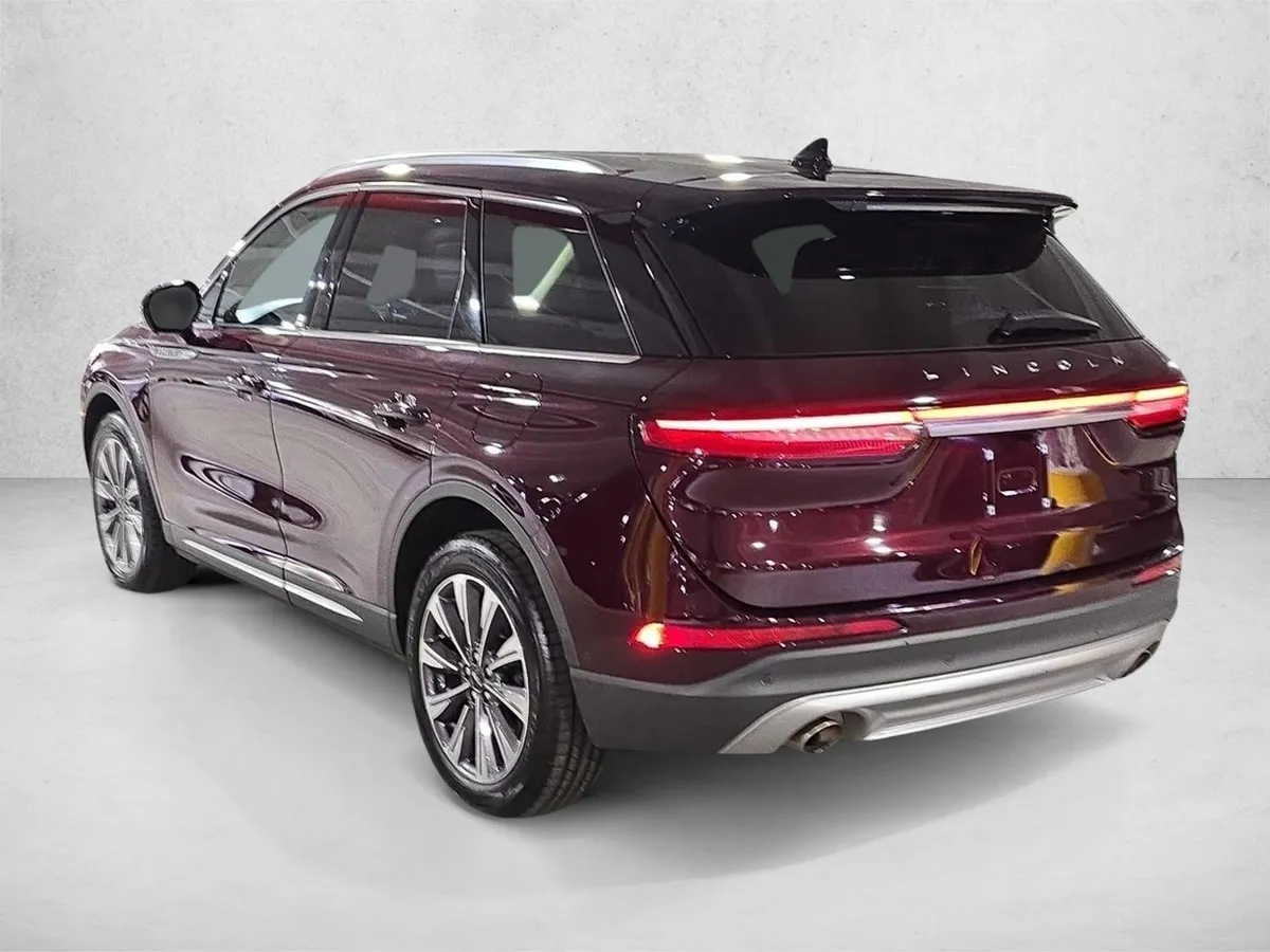 2020 Lincoln Corsair Reserve thumbnail 7