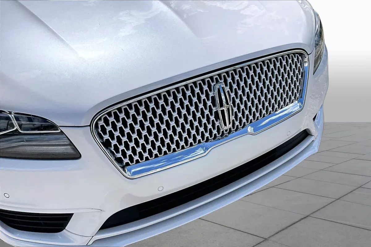 2020 Lincoln MKZ Reserve thumbnail 30