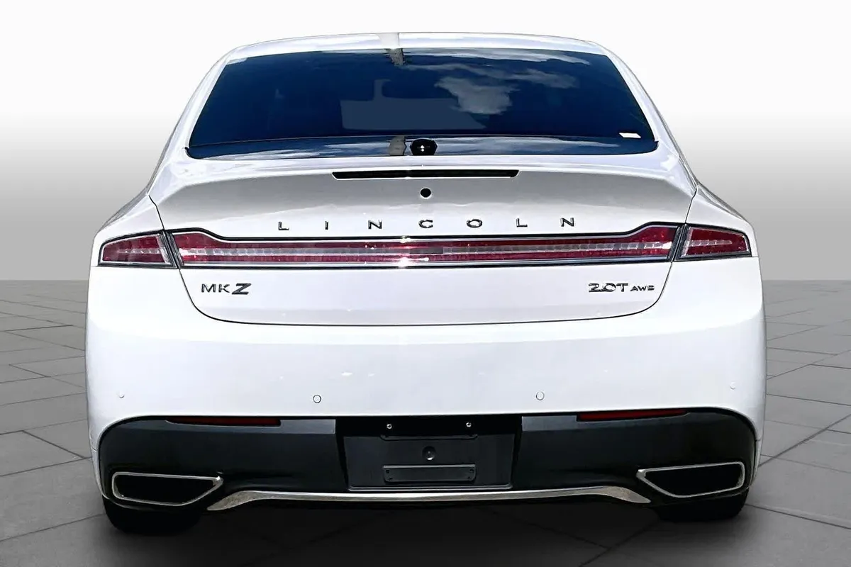 2020 Lincoln MKZ Reserve thumbnail 5