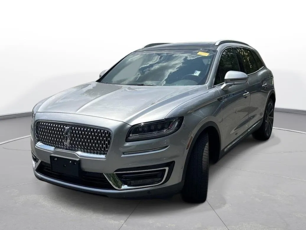 2020 Lincoln Nautilus Reserve thumbnail 2