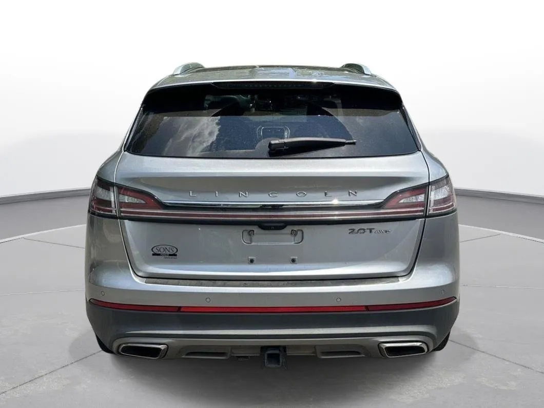 2020 Lincoln Nautilus Reserve thumbnail 7