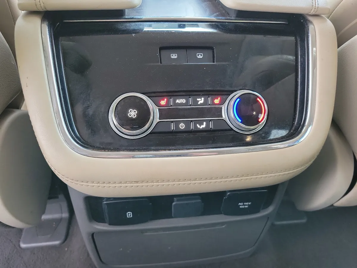 2020 Lincoln Navigator Reserve thumbnail 14