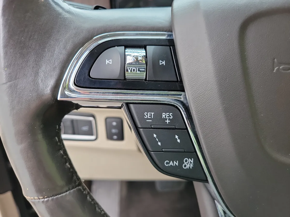 2020 Lincoln Navigator Reserve thumbnail 22