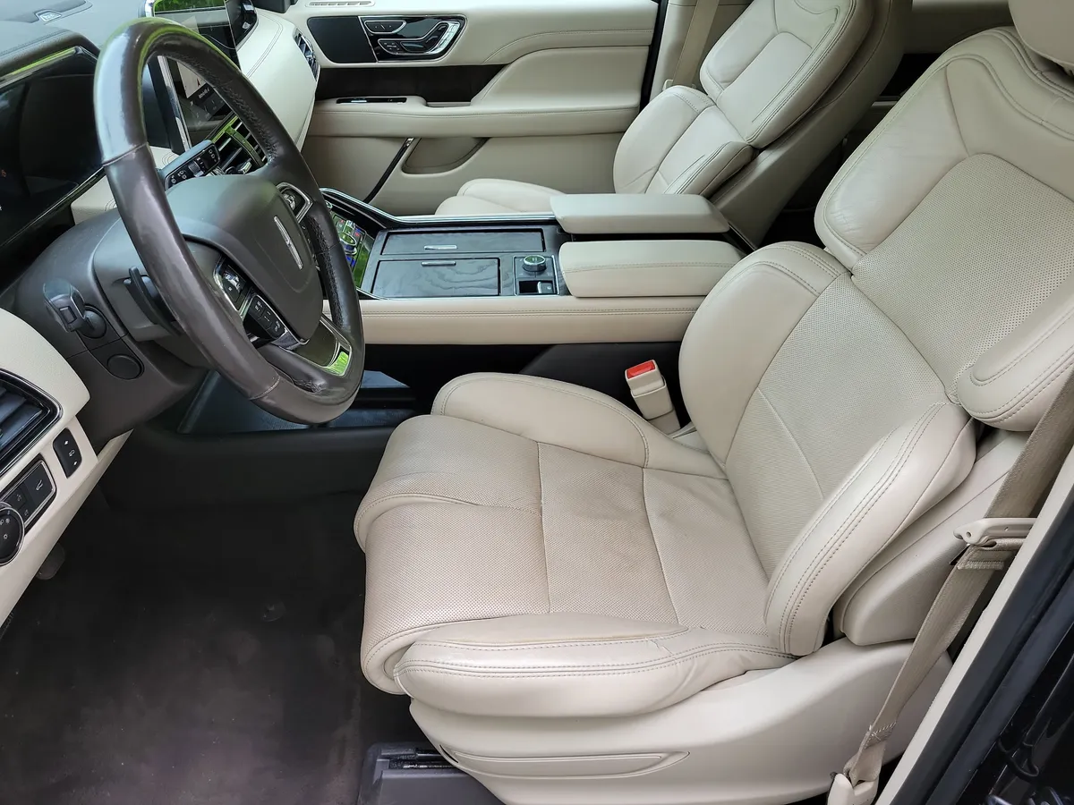 2020 Lincoln Navigator Reserve thumbnail 9