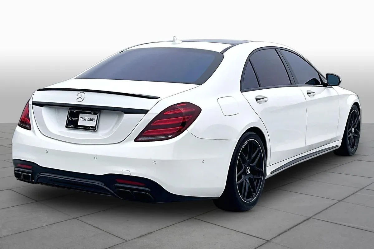 2020 Mercedes-Benz AMG® S 63 AMG® S 63 thumbnail 12