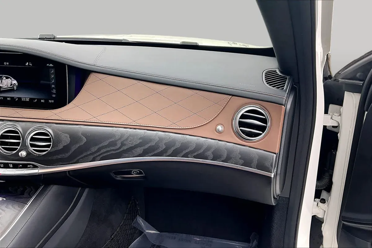 2020 Mercedes-Benz AMG® S 63 AMG® S 63 thumbnail 18