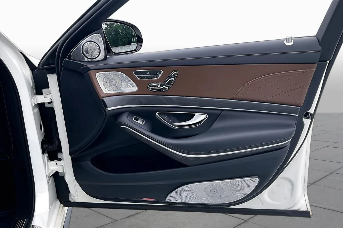 2020 Mercedes-Benz AMG® S 63 AMG® S 63 thumbnail 22