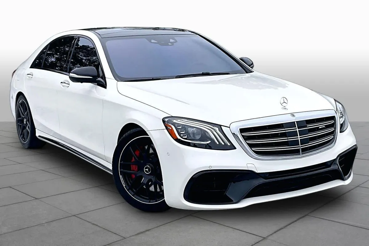 2020 Mercedes-Benz AMG® S 63 AMG® S 63 thumbnail 3