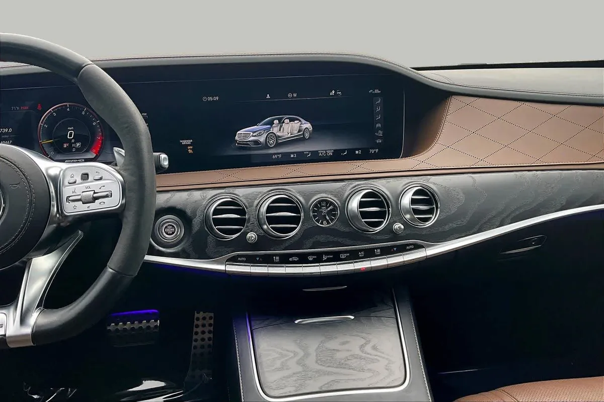 2020 Mercedes-Benz AMG® S 63 AMG® S 63 thumbnail 7