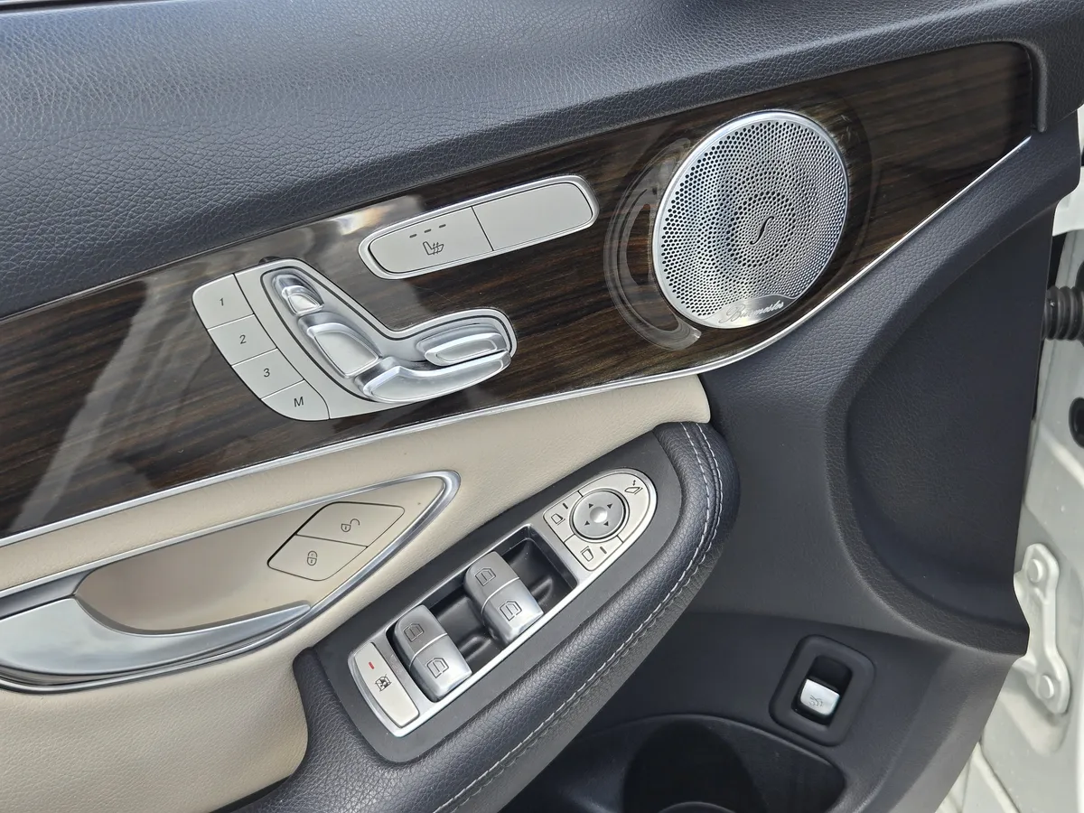 2020 Mercedes-Benz C-Class C 300 thumbnail 14
