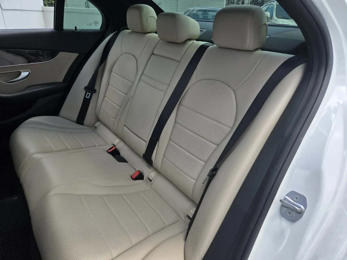 2020 Mercedes-Benz C-Class C 300 thumbnail 25