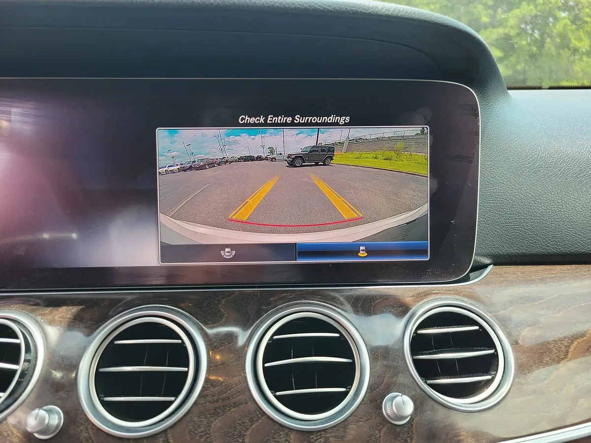 2020 Mercedes-Benz E-Class E 350 4MATIC thumbnail 11