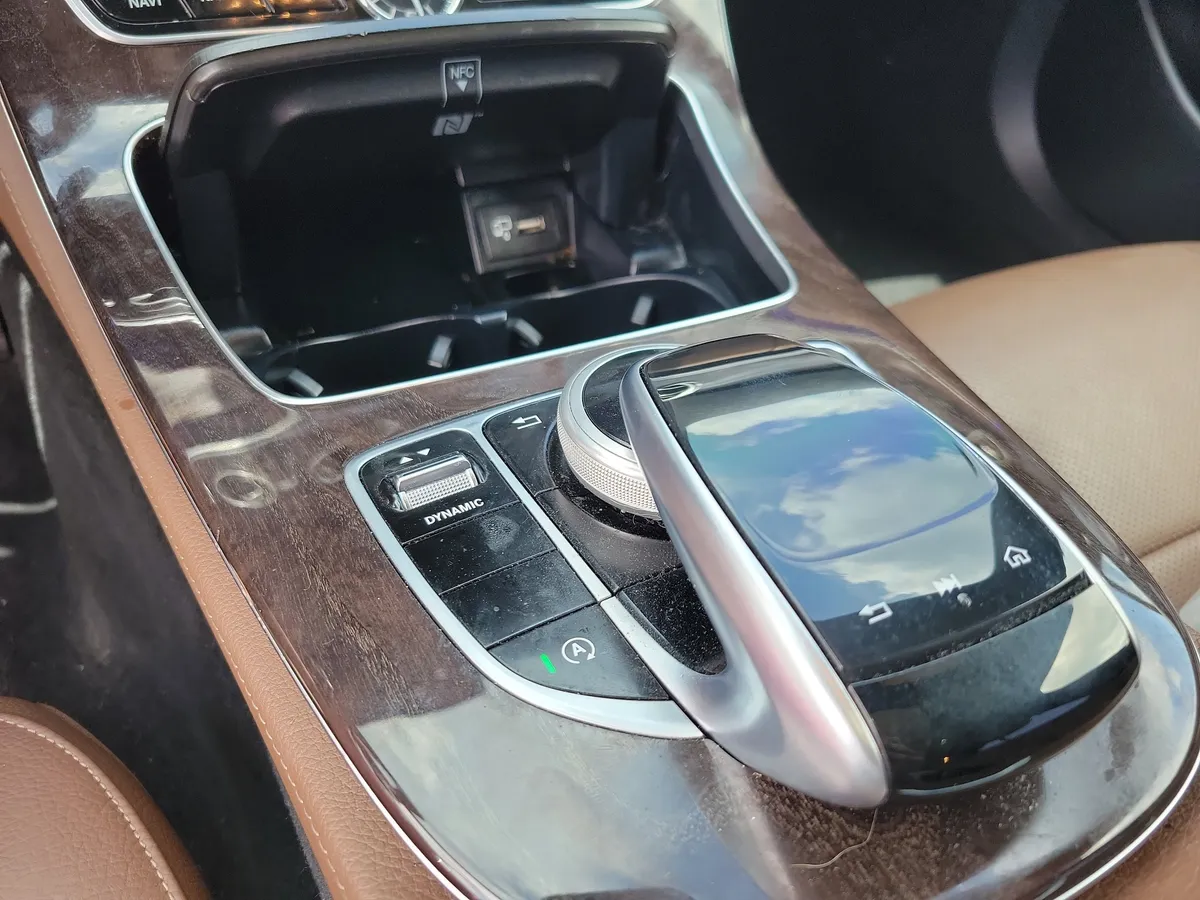 2020 Mercedes-Benz E-Class E 350 4MATIC thumbnail 9