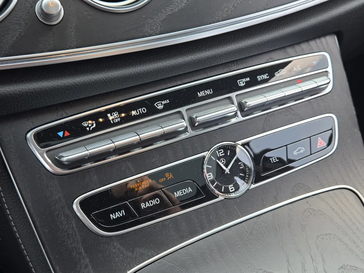 2020 Mercedes-Benz E-Class E 350 thumbnail 21