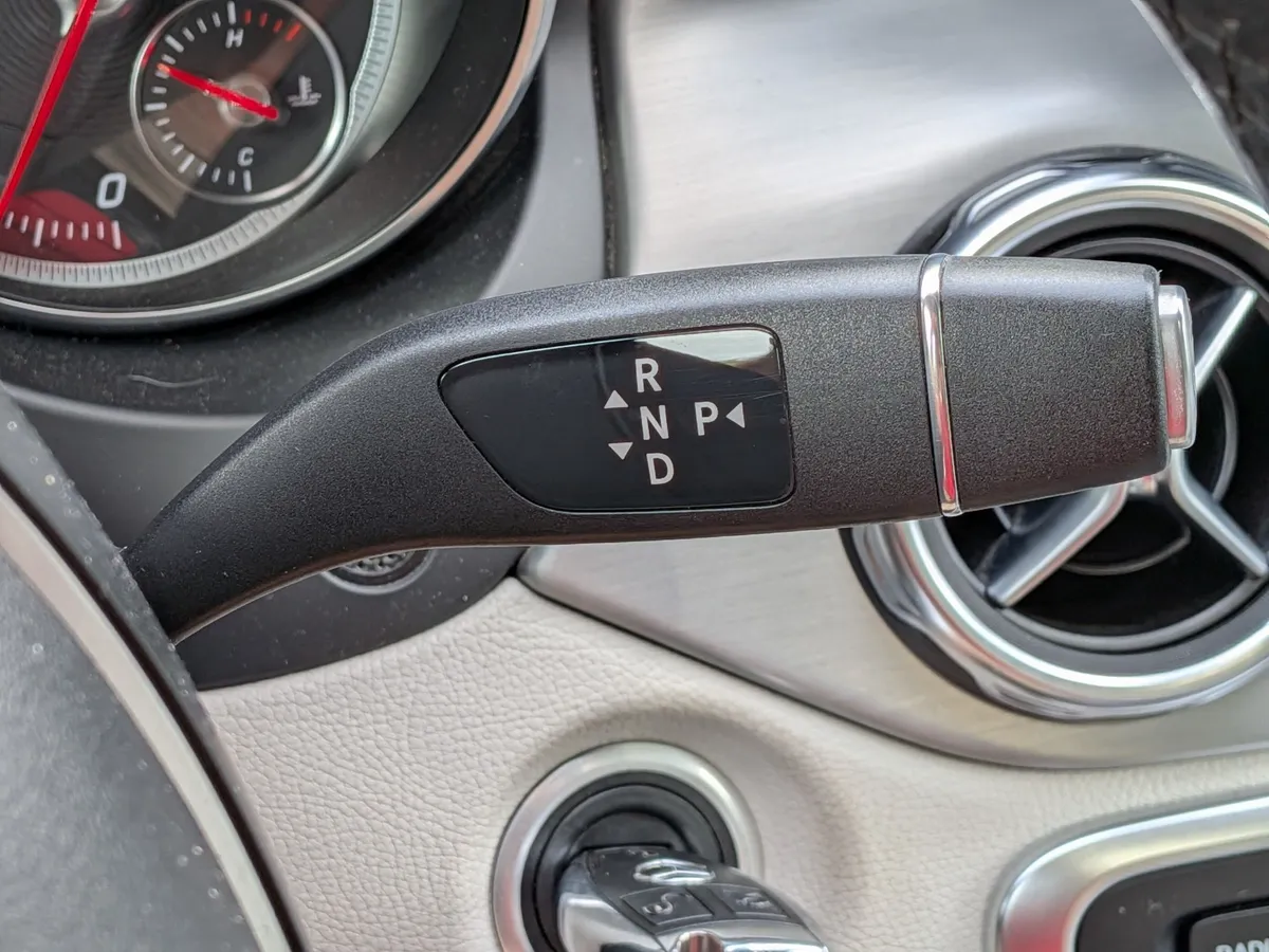 2020 Mercedes-Benz GLA 250 thumbnail 22