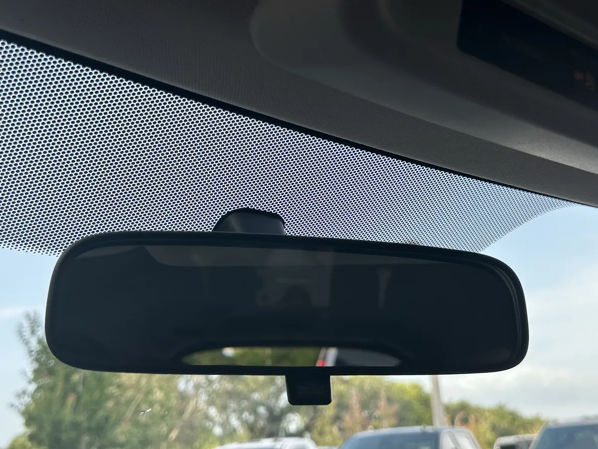 2020 Mitsubishi Outlander ES thumbnail 25