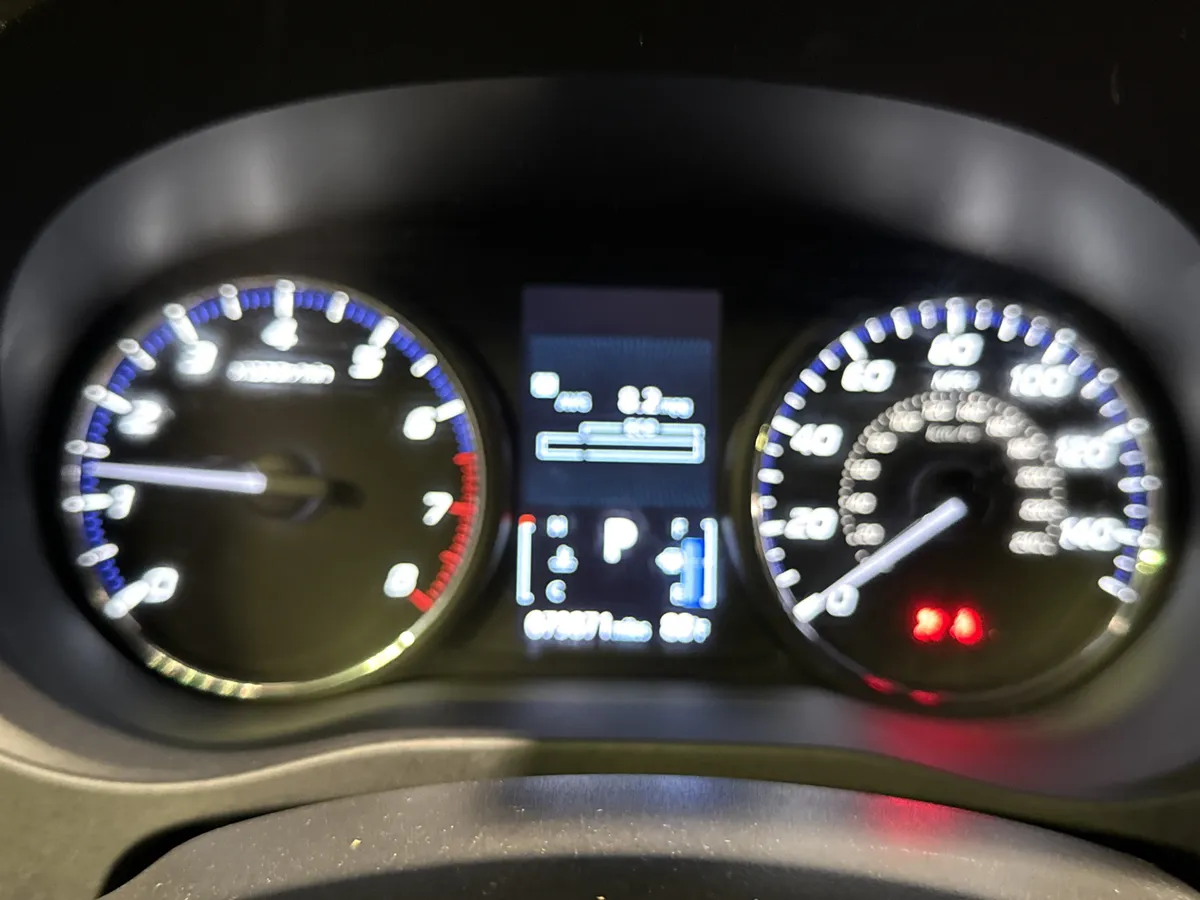 2020 Mitsubishi Outlander ES thumbnail 20