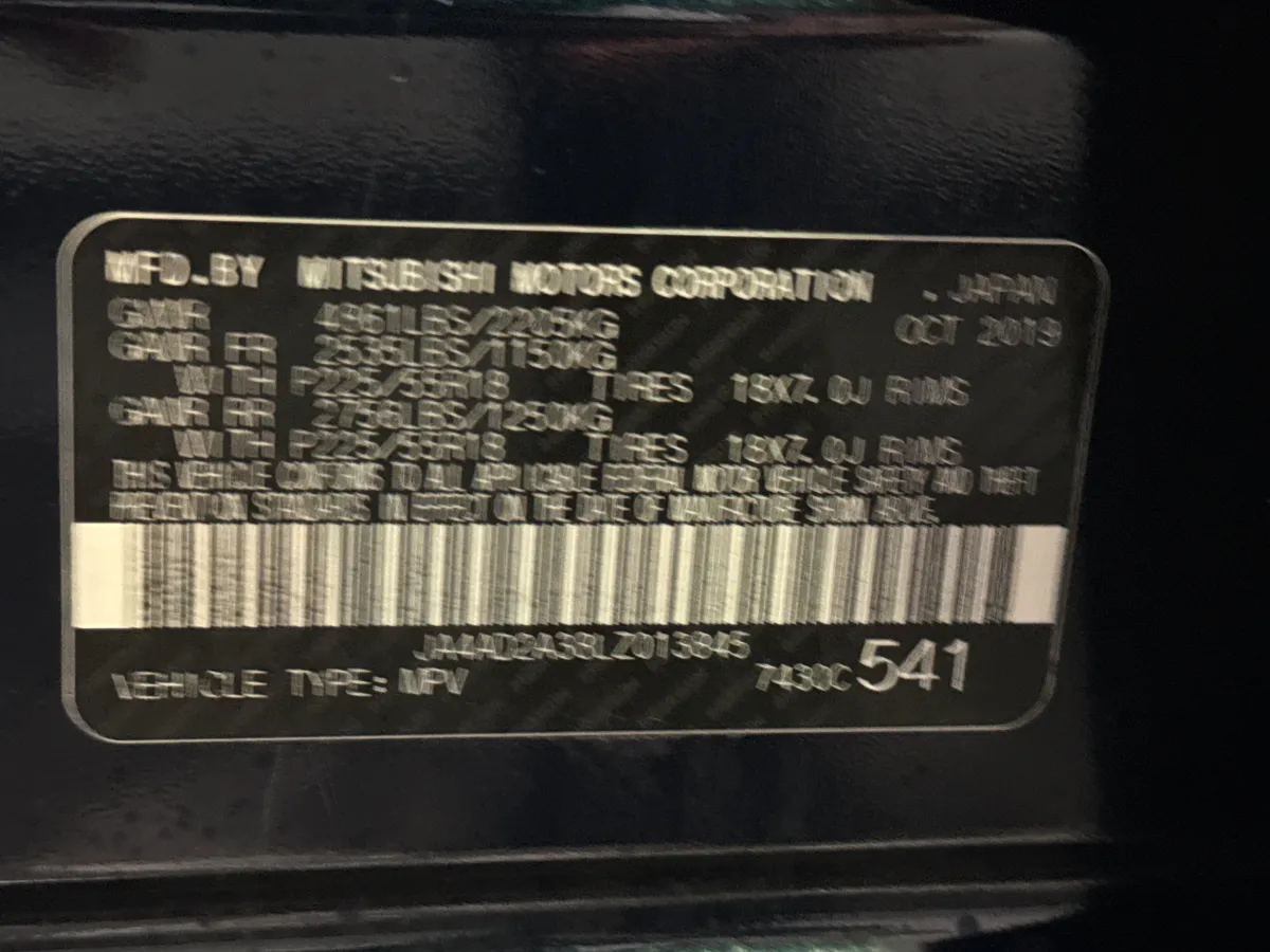 2020 Mitsubishi Outlander ES thumbnail 35