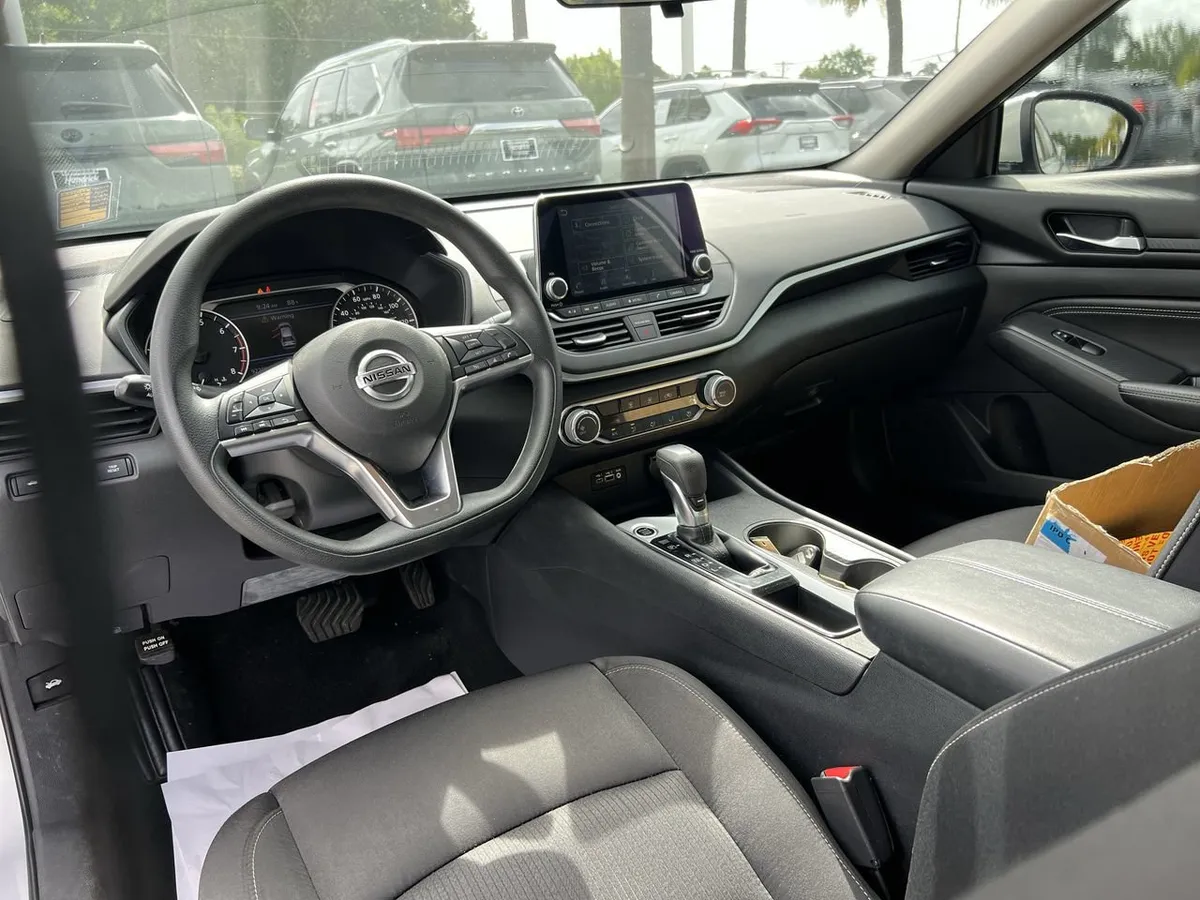 2020 Nissan Altima 2.5 S thumbnail 28