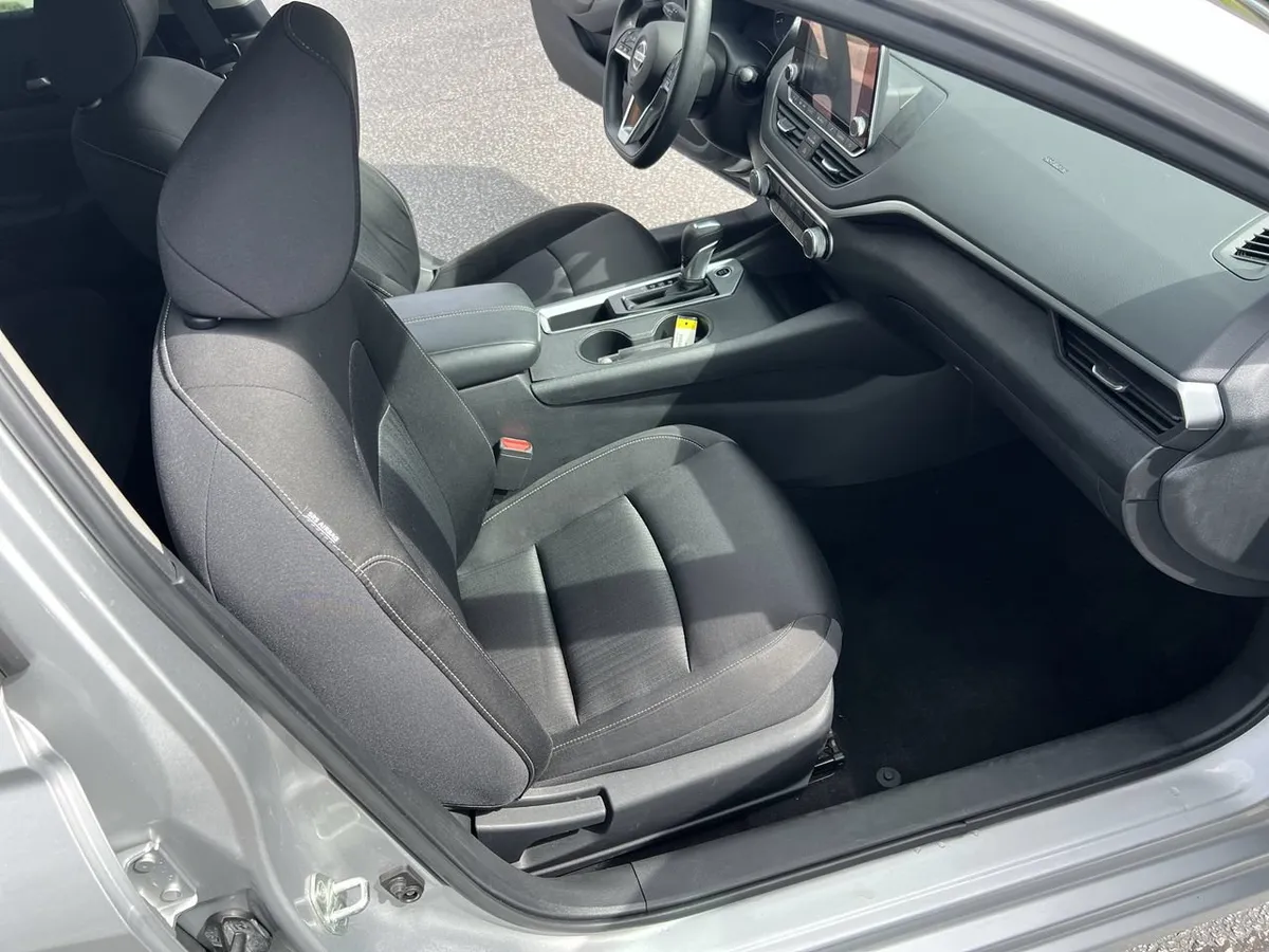 2020 Nissan Altima 2.5 S thumbnail 32