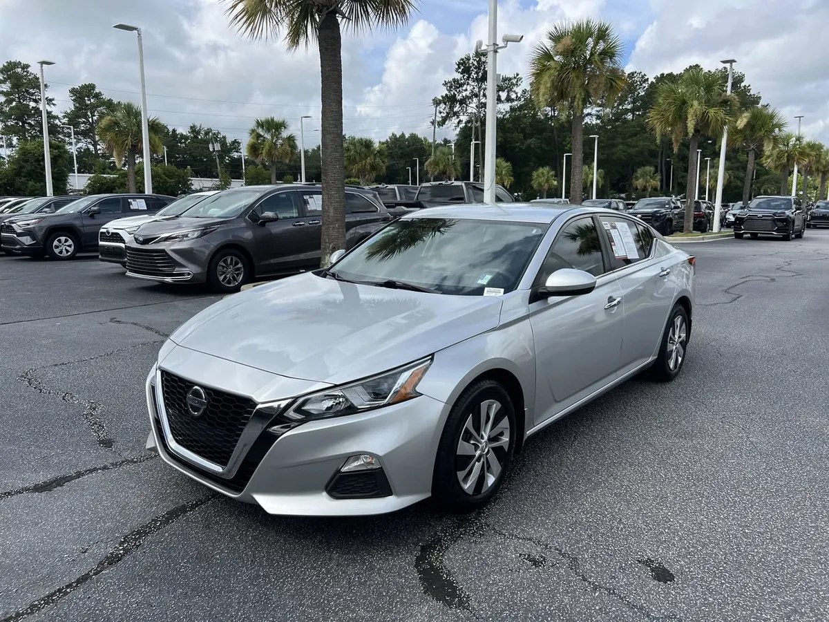 2020 Nissan Altima 2.5 S thumbnail 4