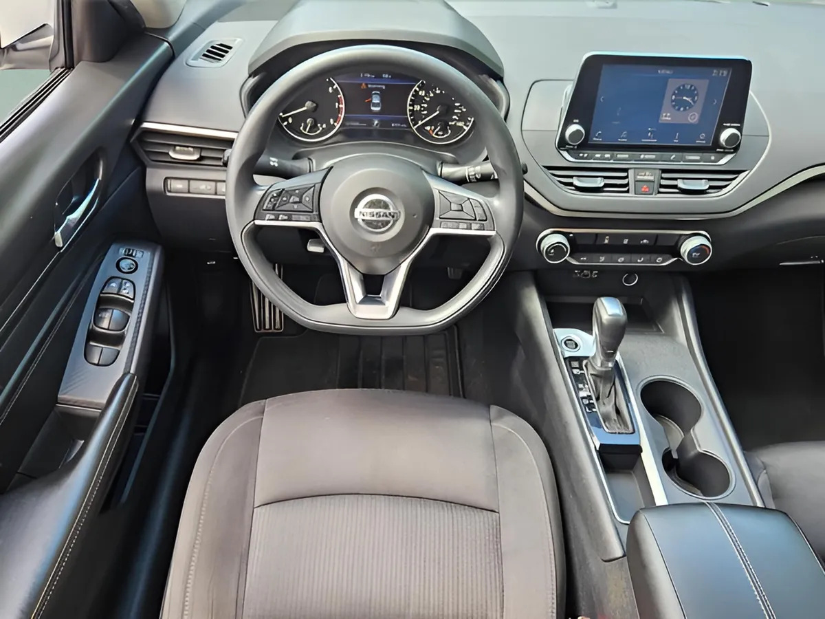 2020 Nissan Altima 2.5 S thumbnail 15