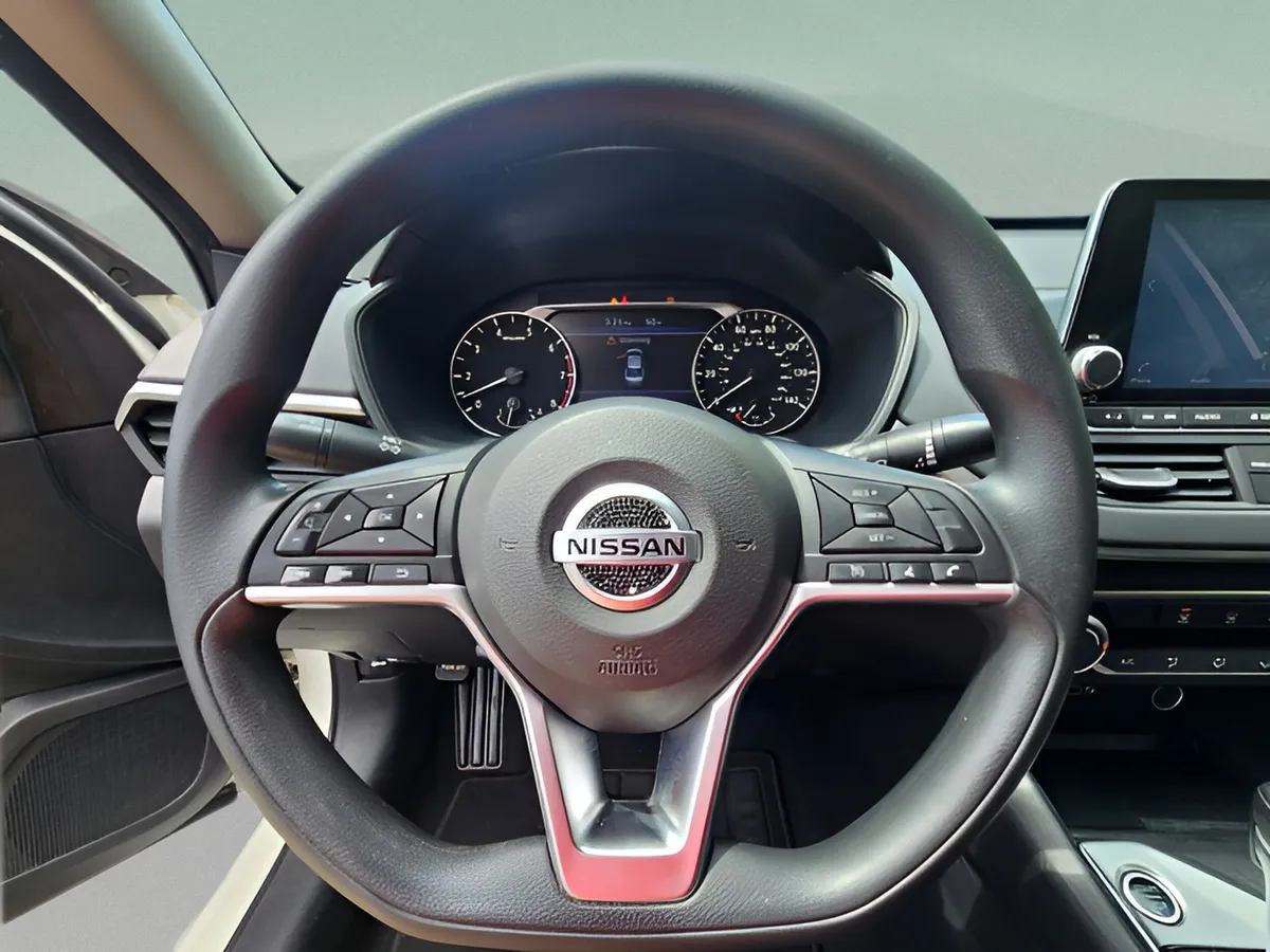 2020 Nissan Altima 2.5 S thumbnail 19