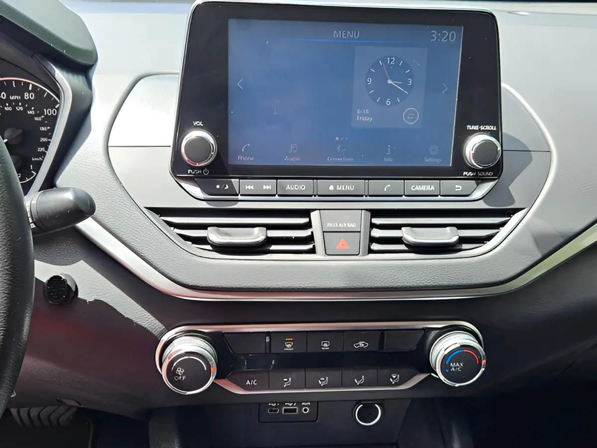 2020 Nissan Altima 2.5 S thumbnail 8