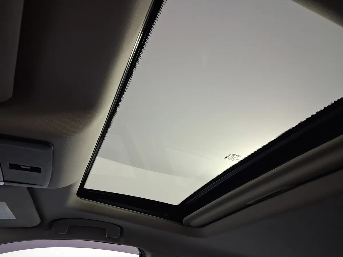 2020 Nissan Altima 2.5 SR thumbnail 27
