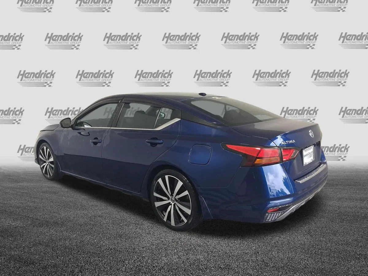 2020 Nissan Altima 2.5 SR thumbnail 7