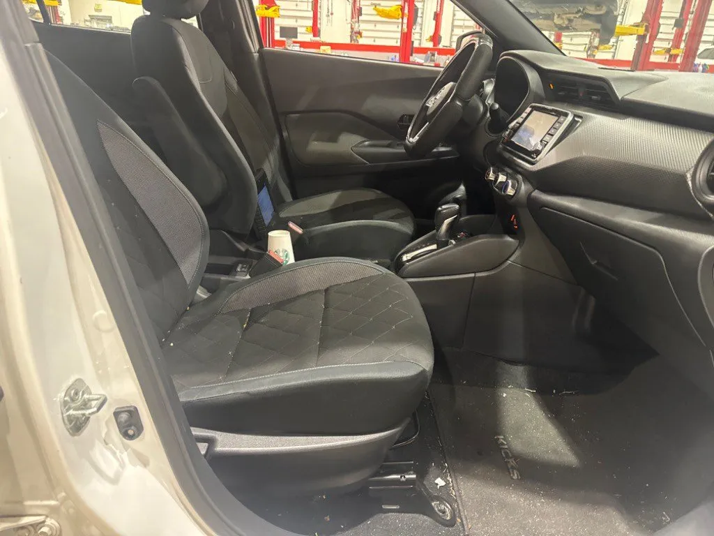 2020 Nissan Kicks S thumbnail 11