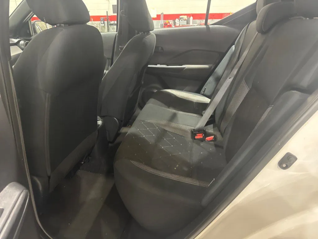 2020 Nissan Kicks S thumbnail 5