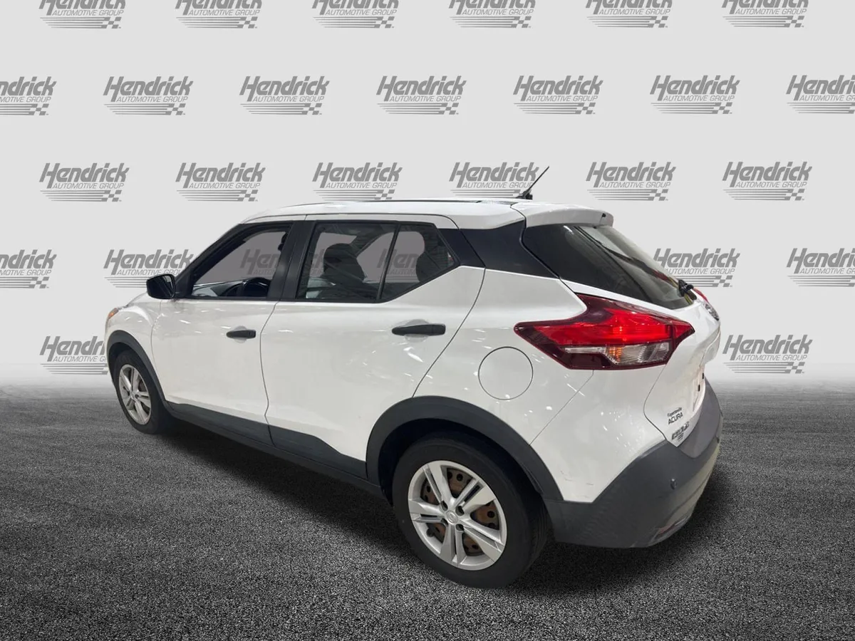 2020 Nissan Kicks S thumbnail 6