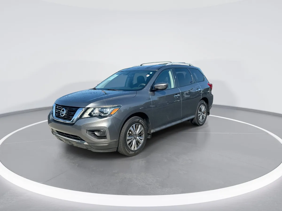 2020 Nissan Pathfinder S thumbnail 4