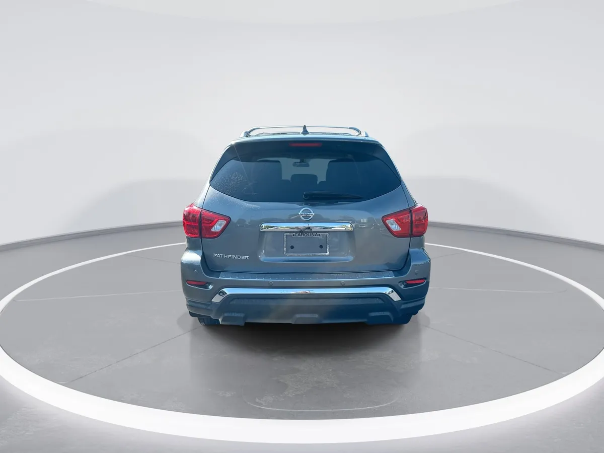 2020 Nissan Pathfinder S thumbnail 7