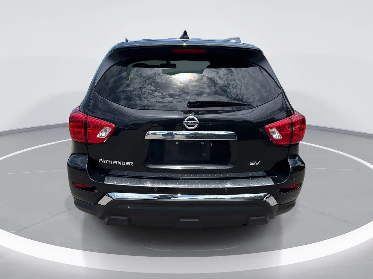 2020 Nissan Pathfinder SV thumbnail 6