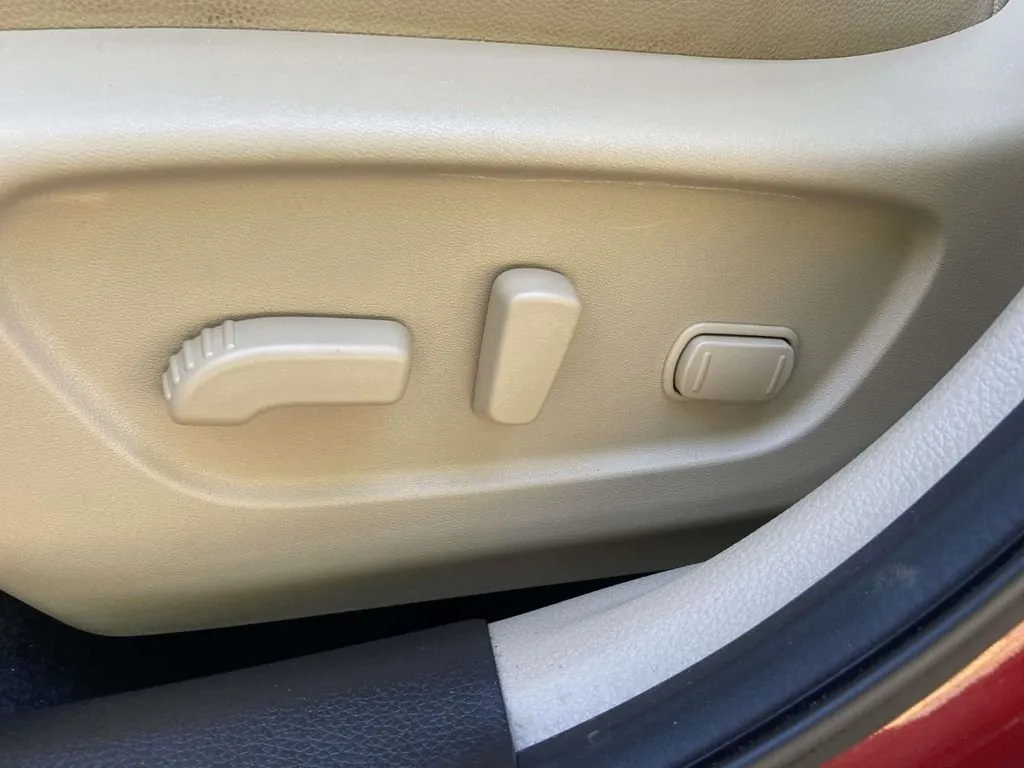 2020 Nissan Rogue SL thumbnail 15