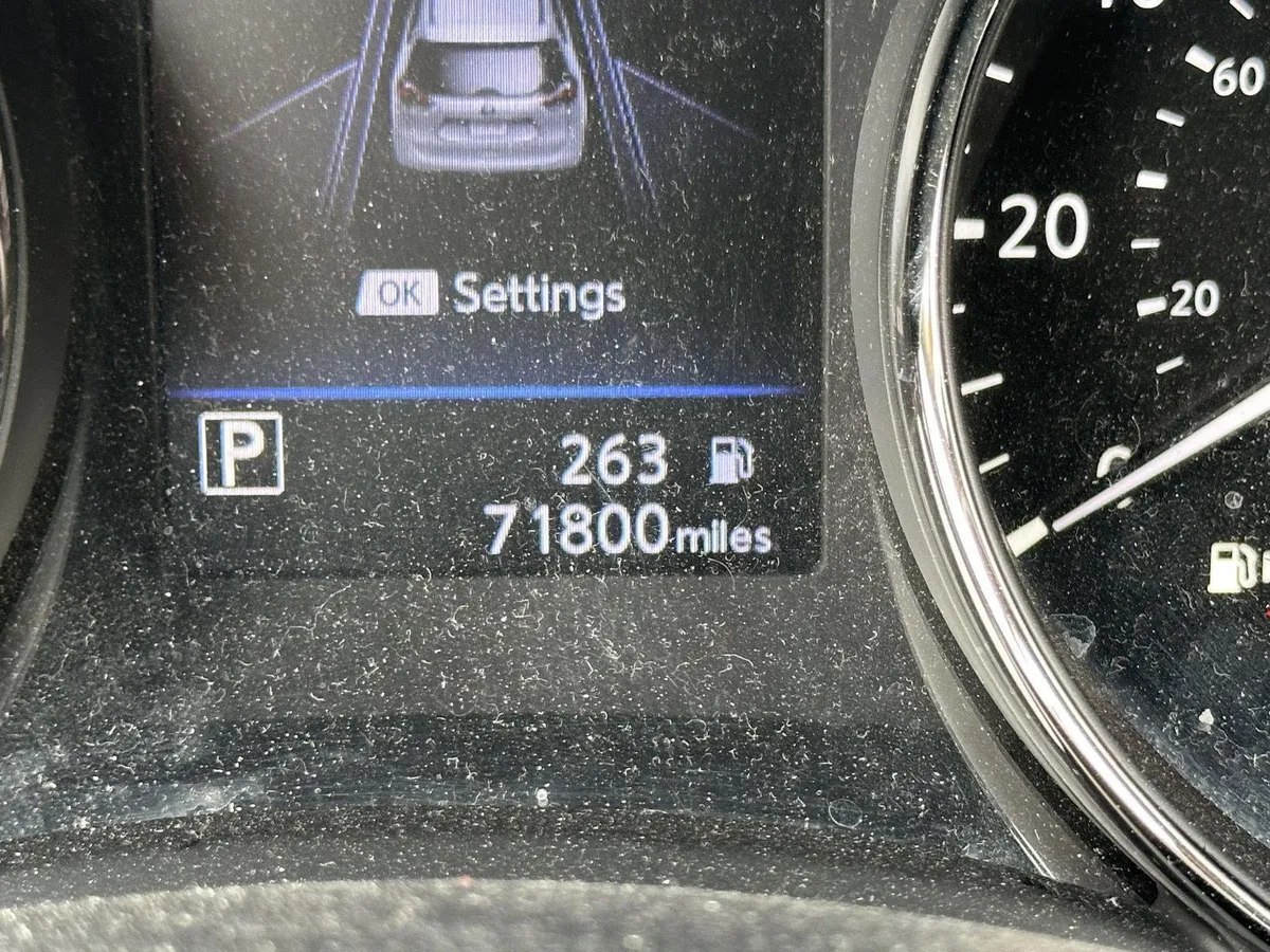 2020 Nissan Rogue SV thumbnail 14
