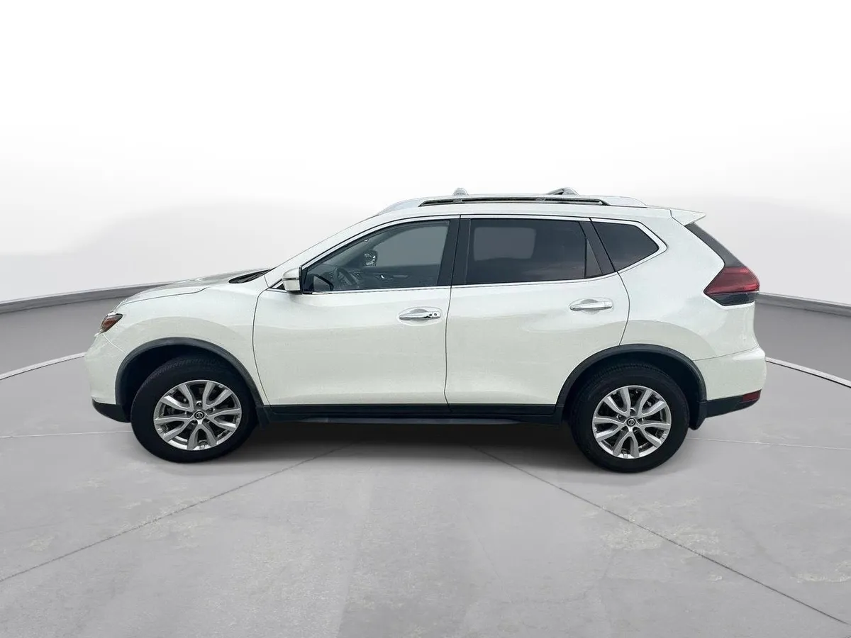 2020 Nissan Rogue SV thumbnail 9