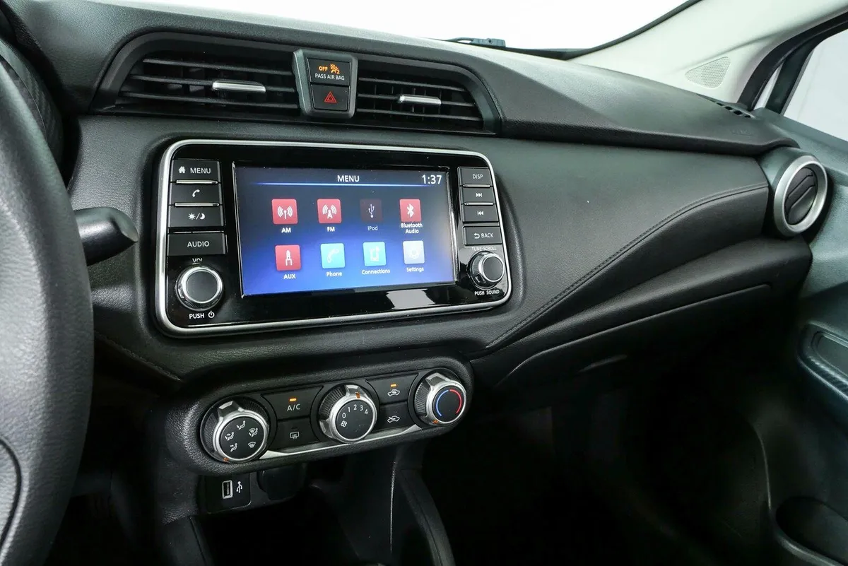 2020 NISSAN VERSA S thumbnail 12