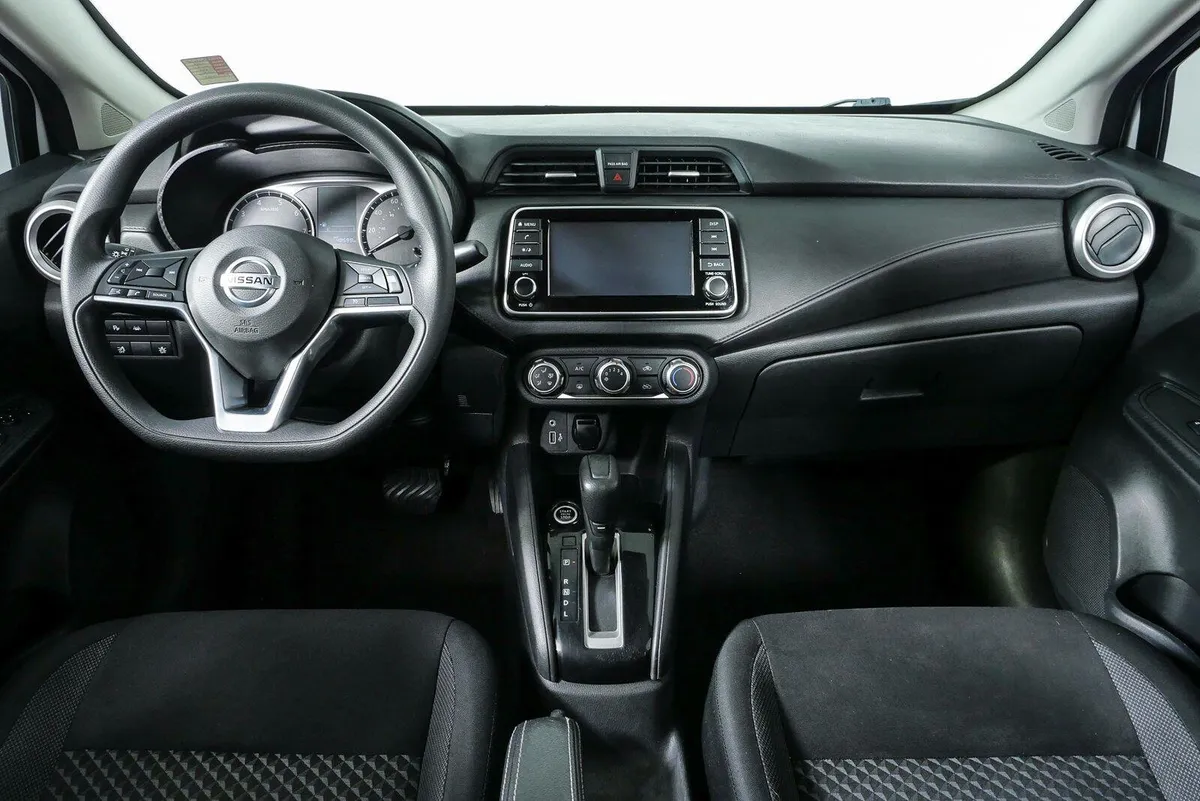2020 NISSAN VERSA S thumbnail 18