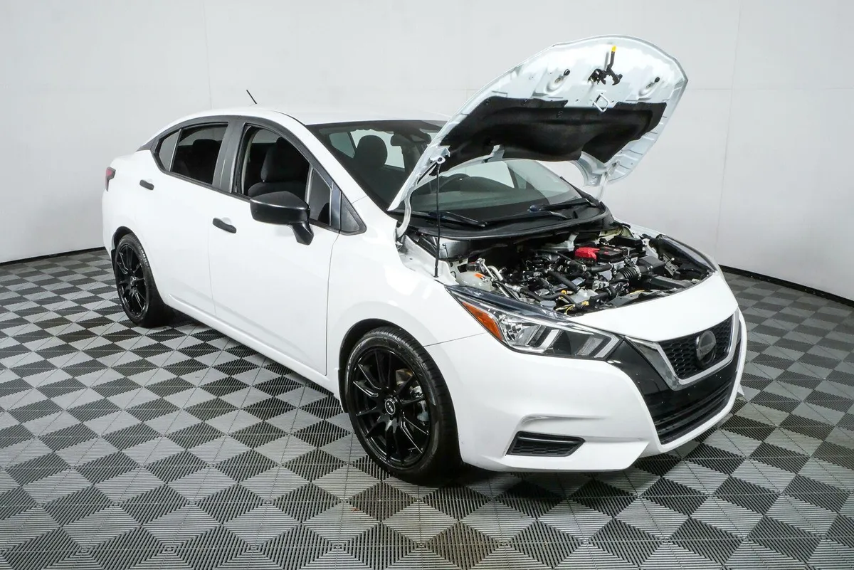 2020 NISSAN VERSA S thumbnail 31