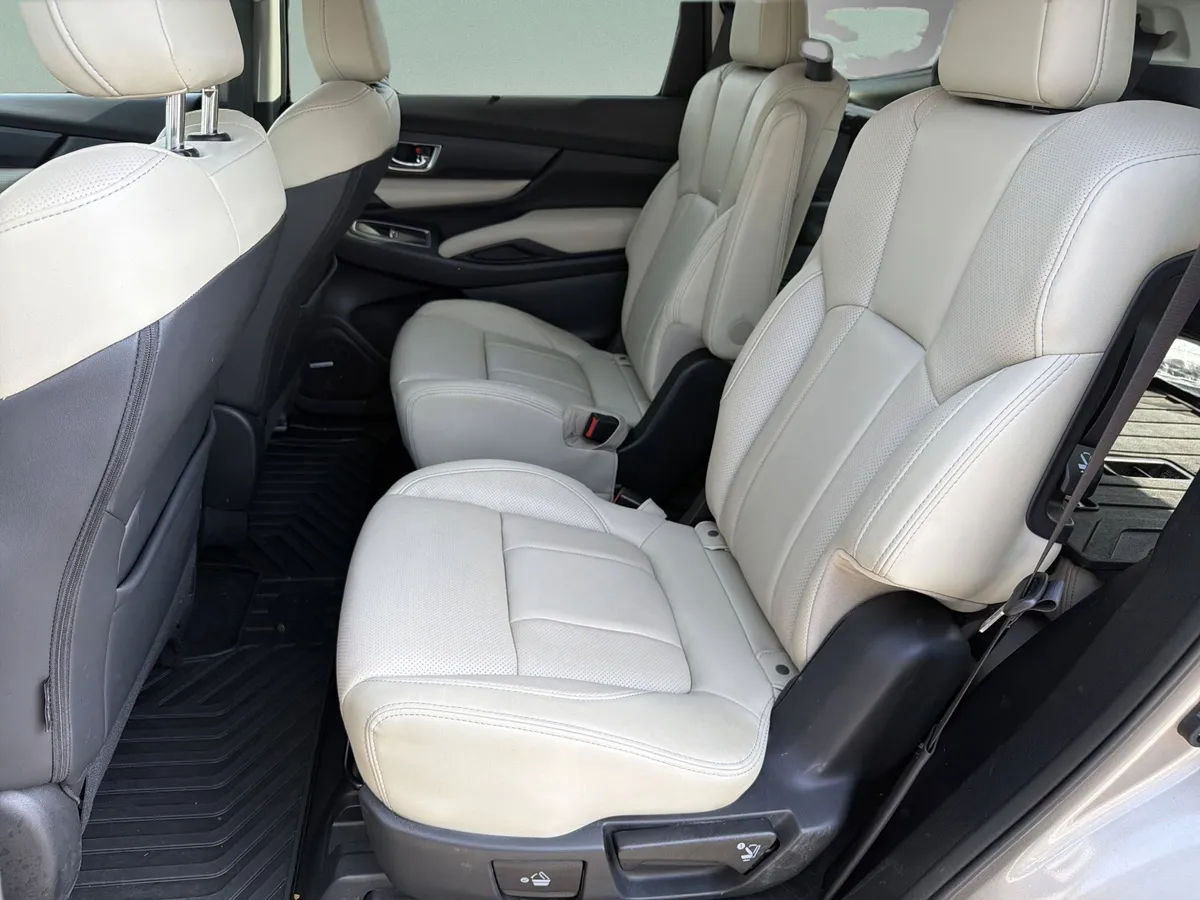 2020 Subaru Ascent Limited 7-Passenger thumbnail 30